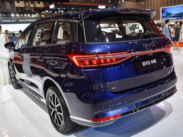 BYD M6 - Hình ảnh 4